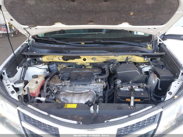 Toyota Rav4 Limited 2015 JTMYFREV4FJ039249 Image 10