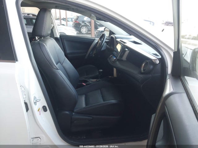Toyota Rav4 Limited 2015 JTMYFREV4FJ039249 Image 5