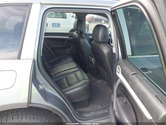 2005 PORSCHE CAYENNE WP1AB29P65LA62453 Photo 7