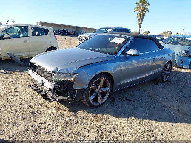 2010 AUDI A5 WAUTFAFH9AN011658 Photo 1