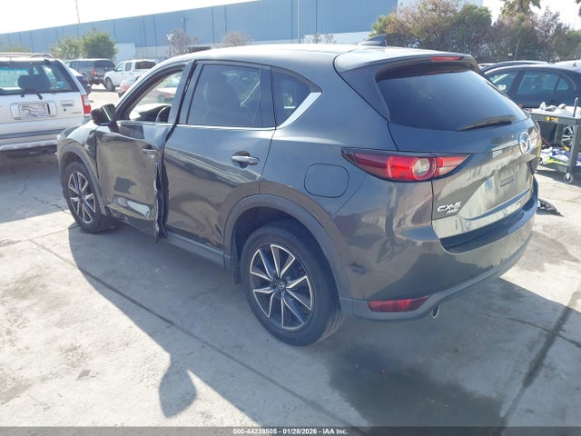 Mazda Cx-5 Grand Touring 2018 JM3KFBDM1J0325006 Image 3