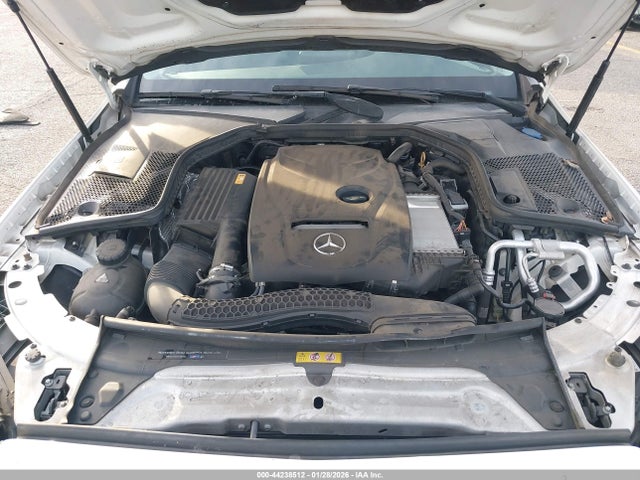 55SWF4JB8JU240219 Mercedes-Benz C 300