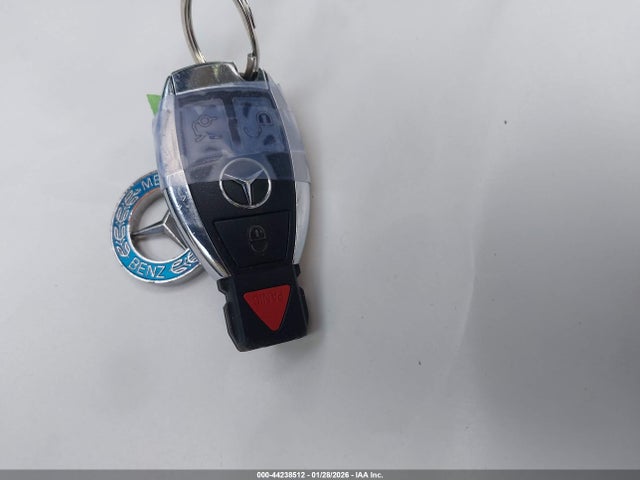 55SWF4JB8JU240219 Mercedes-Benz C 300