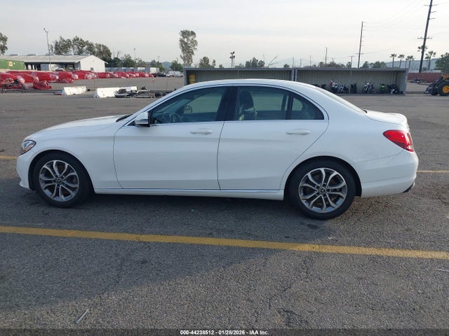 55SWF4JB8JU240219 Mercedes-Benz C 300