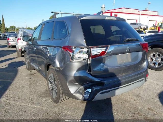 2020 MITSUBISHI OUTLANDER JA4AD2A32LZ003988 Photo 2