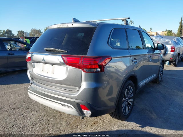 2020 MITSUBISHI OUTLANDER JA4AD2A32LZ003988 Photo 3