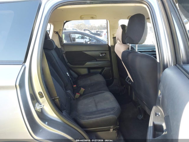 2020 MITSUBISHI OUTLANDER JA4AD2A32LZ003988 Photo 7