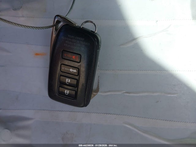 JTHBK1GG0H2253409 Lexus ES 350
