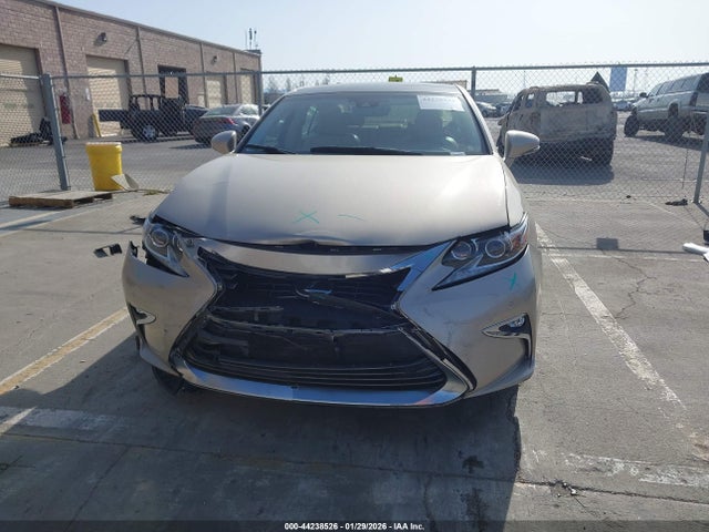 JTHBK1GG0H2253409 Lexus ES 350