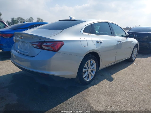 1G1ZD5ST3LF031110 Chevrolet Malibu Fwd Lt
