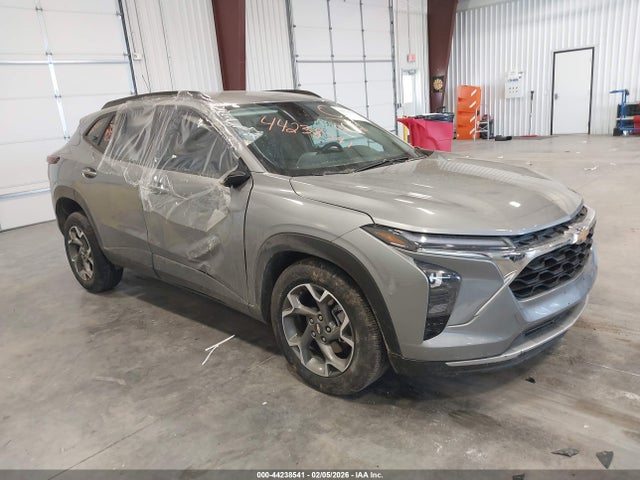 KL77LHEP8SC243452 Chevrolet Trax Fwd Lt