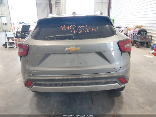 KL77LHEP8SC243452 Chevrolet Trax Fwd Lt