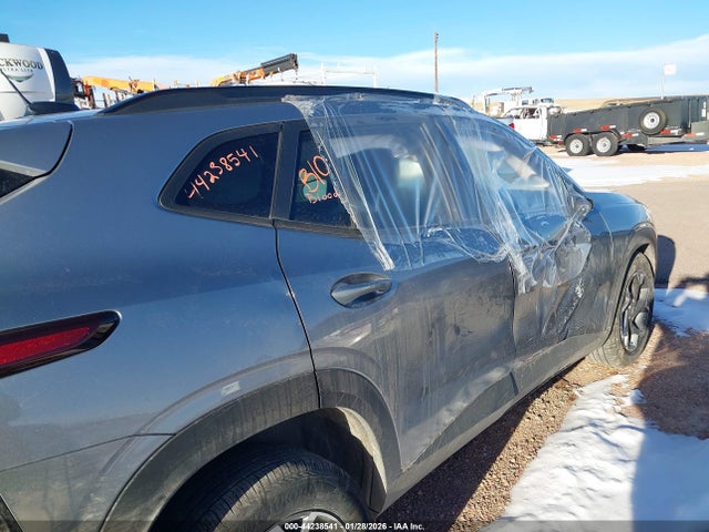 KL77LHEP8SC243452 Chevrolet Trax Fwd Lt