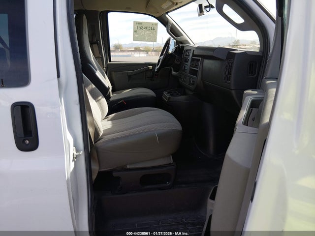 1GAZGPFG1H1311502 Chevrolet Express 3500 Lt