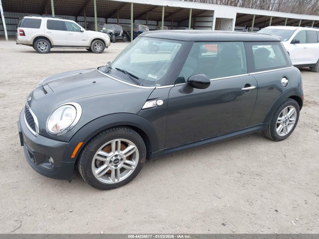 2012 MINI COOPER S WMWSV3C51CTY19456 Photo 1