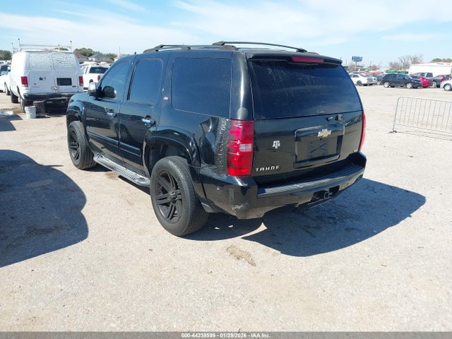 2007 CHEVROLET TAHOE 1GNFC13007R303487 Photo 2
