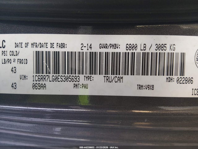 1C6RR7LG0ES305693 RAM 1500 Slt