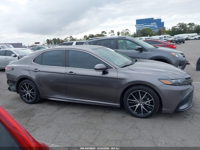 4T1G31AK8RU066275 Toyota Camry Hybrid Se