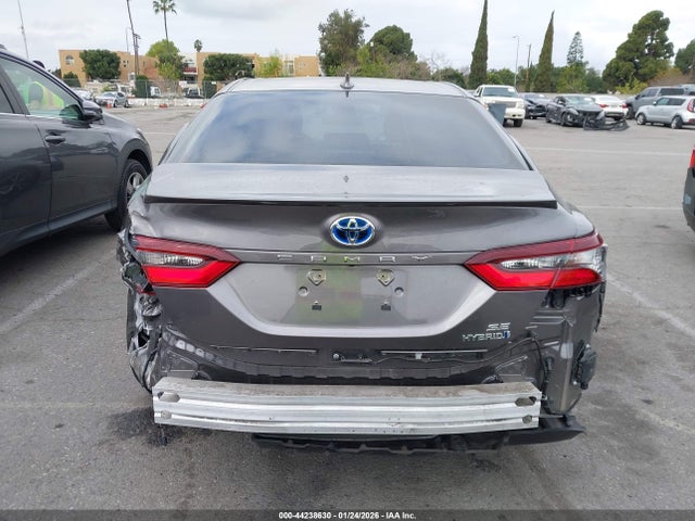 4T1G31AK8RU066275 Toyota Camry Hybrid Se