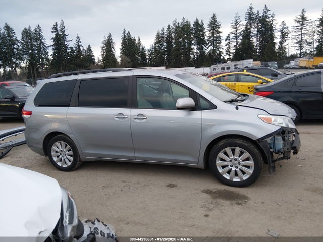 5TDDK3DC4ES086919 Toyota Sienna Xle 7 Passenger