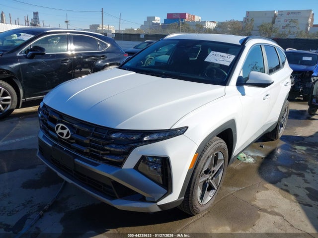 Hyundai TUCSON SEL 2025 5NMJB3DE0SH590774 Image 2