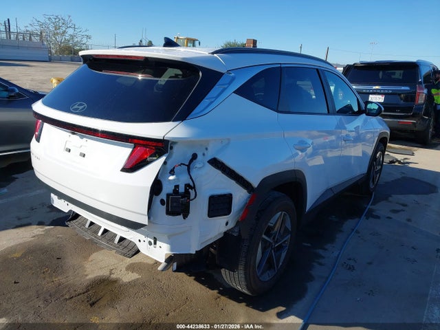 Hyundai TUCSON SEL 2025 5NMJB3DE0SH590774 Image 4