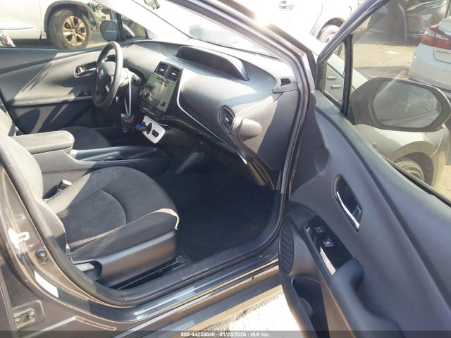 JTDKBRFU0G3012921 Toyota Prius Two
