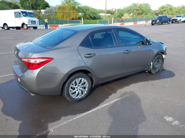 Toyota COROLLA LE 2017 5YFBURHE1HP575243 Image 4