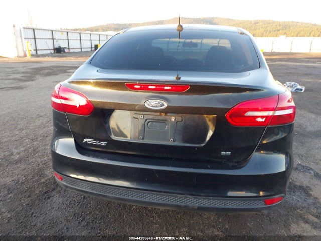 Ford FOCUS SE 2015 1FADP3F22FL329075 Image 16