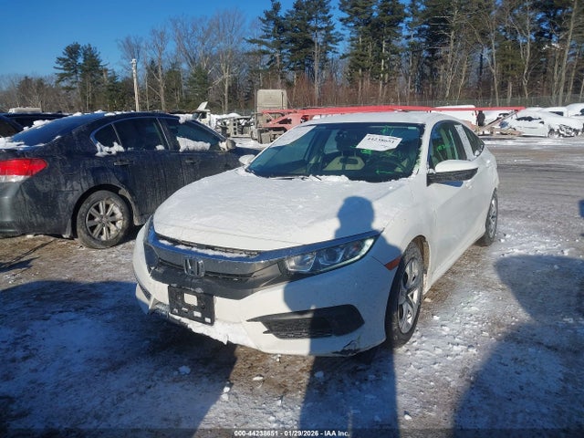 19XFC2F59JE205518 Honda Civic Lx