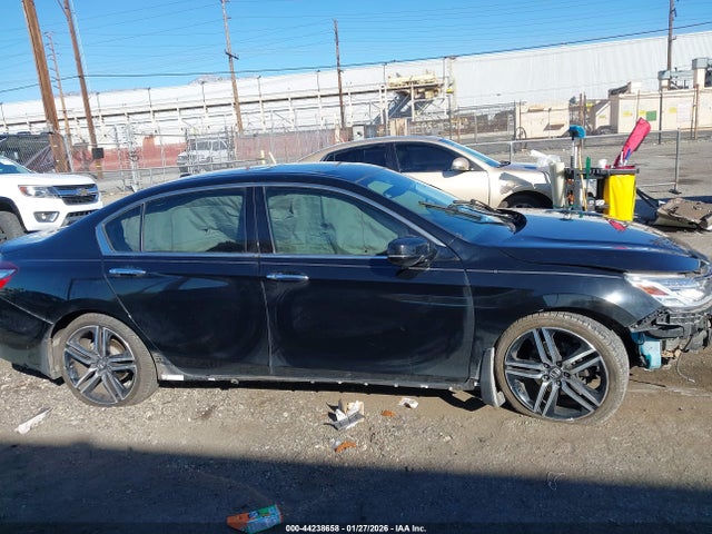 1HGCR3F97GA005311 Honda Accord Touring