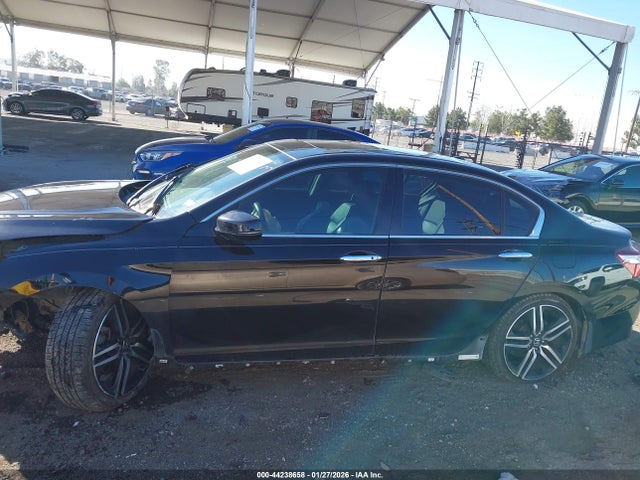1HGCR3F97GA005311 Honda Accord Touring