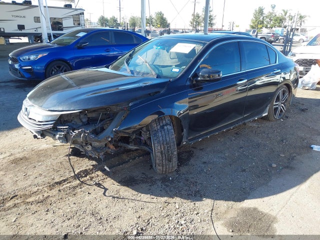 1HGCR3F97GA005311 Honda Accord Touring