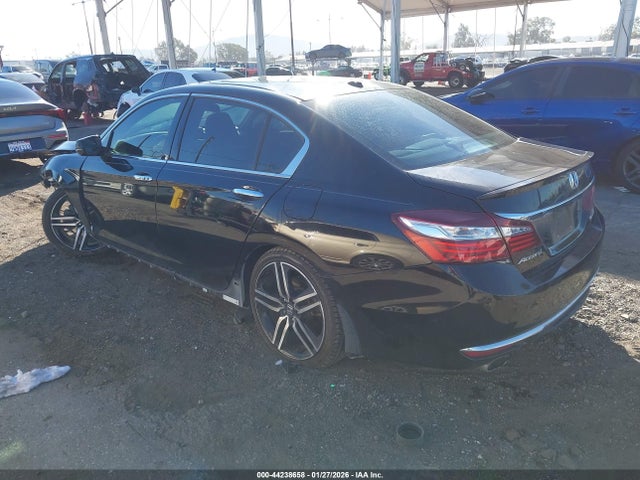 1HGCR3F97GA005311 Honda Accord Touring
