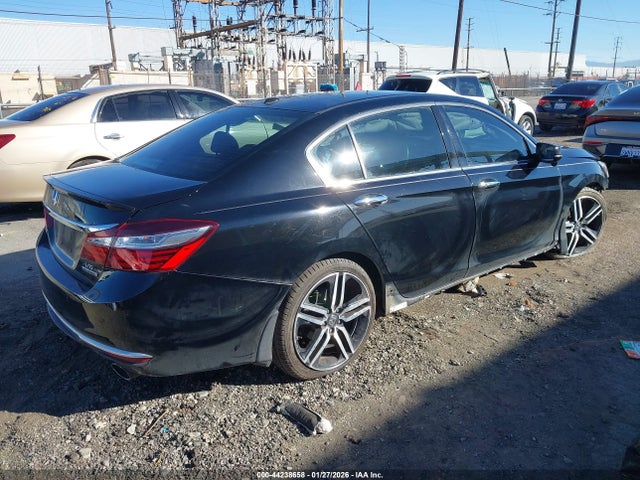 1HGCR3F97GA005311 Honda Accord Touring