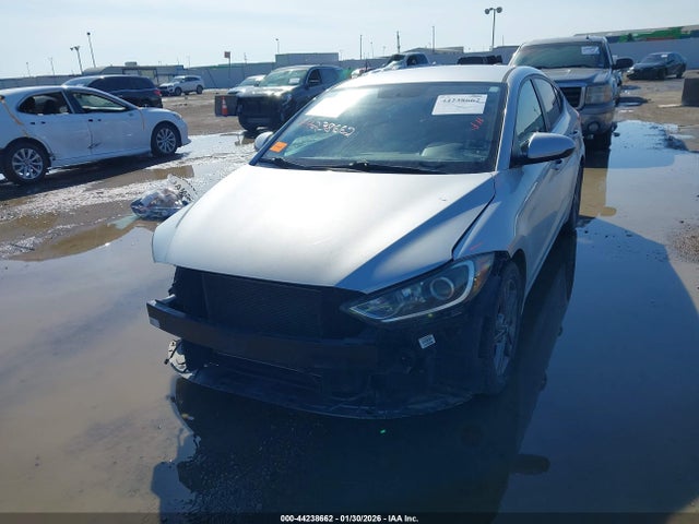 Продажа на аукционе авто 2017 Hyundai Elantra Se, vin: 5NPD84LF8HH156531, номер лота: 44238662