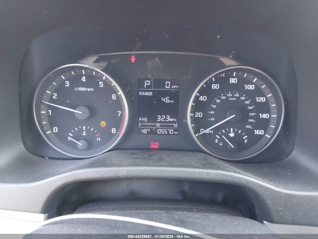 Продажа на аукционе авто 2017 Hyundai Elantra Se, vin: 5NPD84LF8HH156531, номер лота: 44238662
