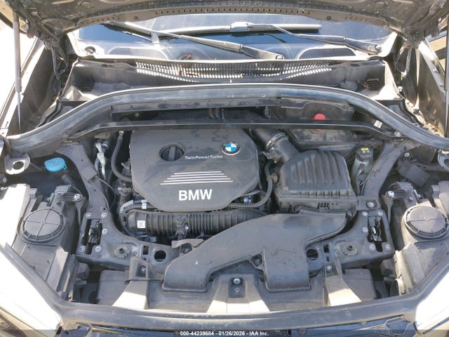 2017 BMW X1 WBXHU7C30H5H33434 Photo 9