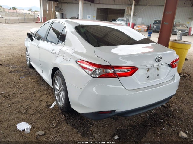 4T1B11HK9JU634091 Toyota CAMRY LE