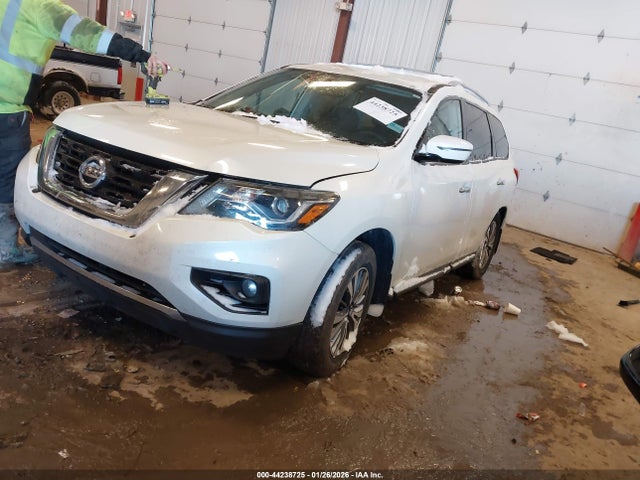 44238725 :رقم المزاد ، 5N1DR2MN3HC690938 vin ، 2017 Nissan Pathfinder Sv مزاد بيع