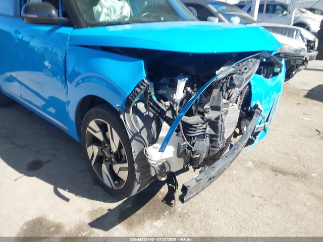 KNDJ53AU1P7192877 KIA Soul Gt-line