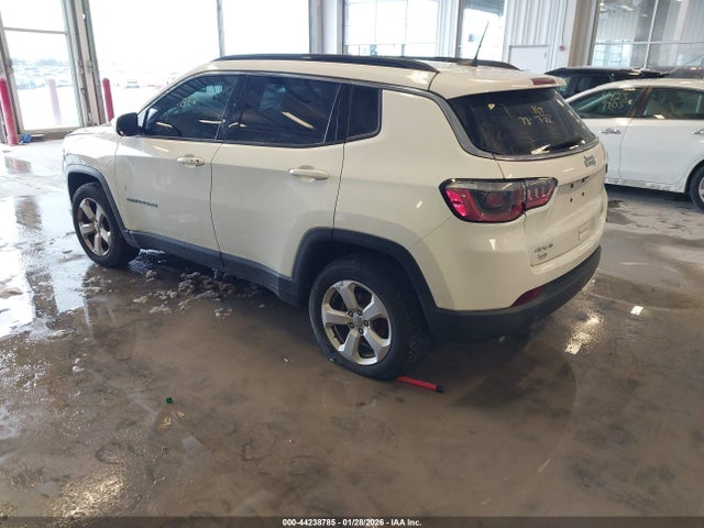 2018 JEEP COMPASS 3C4NJDBB8JT175013 Photo 2
