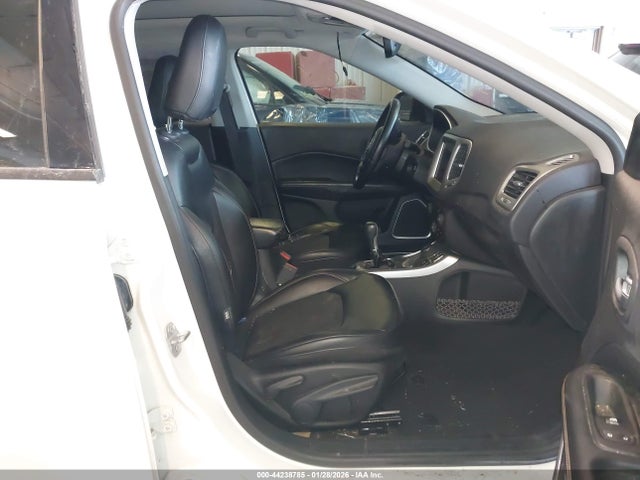 2018 JEEP COMPASS 3C4NJDBB8JT175013 Photo 4