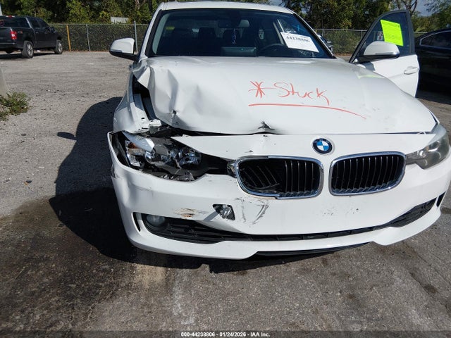 44238806 :رقم المزاد ، WBA3A5G51ENP27406 vin ، 2014 Bmw 328i مزاد بيع