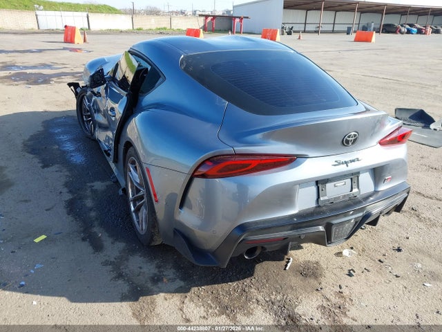 2022 TOYOTA GR SUPRA WZ1DB0C09NW052434 Photo 2