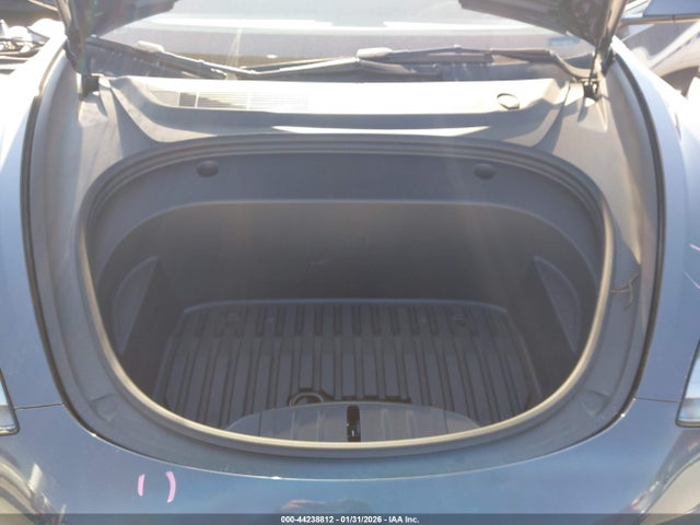 Продажа на аукционе авто 2023 Tesla Model 3 Rear-wheel Drive, vin: 5YJ3E1EAXPF664386, номер лота: 44238812