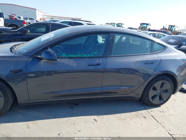 Продажа на аукционе авто 2023 Tesla Model 3 Rear-wheel Drive, vin: 5YJ3E1EAXPF664386, номер лота: 44238812