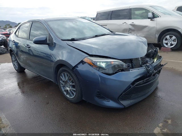 2T1BURHE8JC051853 Toyota COROLLA LE