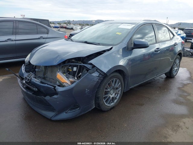 2T1BURHE8JC051853 Toyota COROLLA LE
