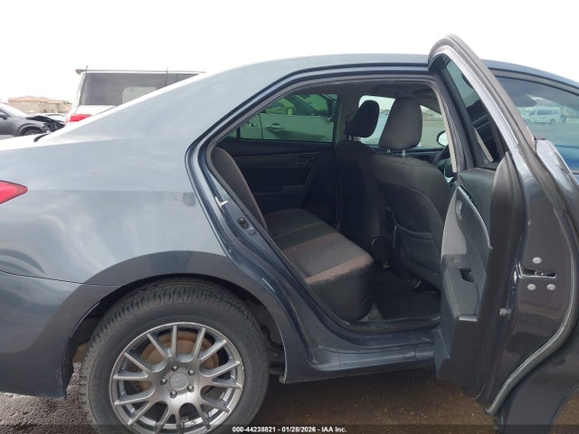 2T1BURHE8JC051853 Toyota COROLLA LE